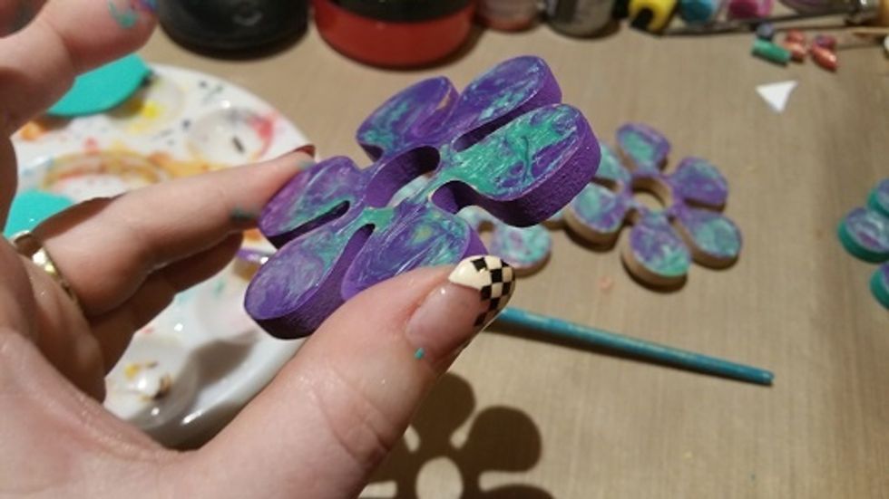 and the finished flower. I'm loving the purple. it's just the right shade of Oriental violet from pebeo.