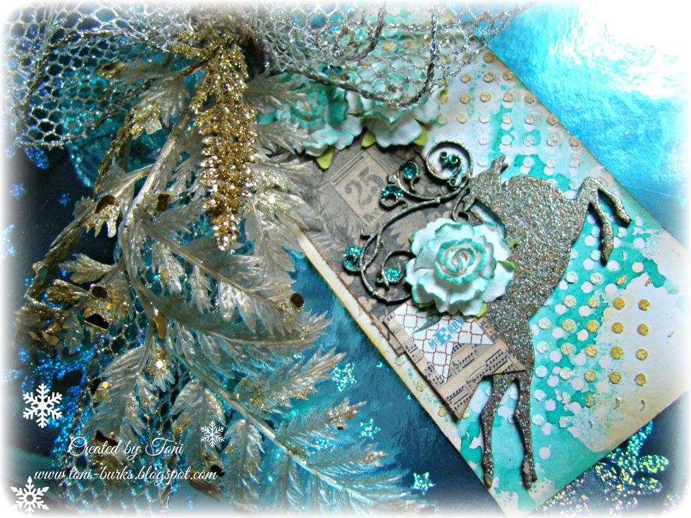 And there you go, little pieces of art to give with your special gift to your loved ones. Wishing you a Merry Christmas filled with blessings.