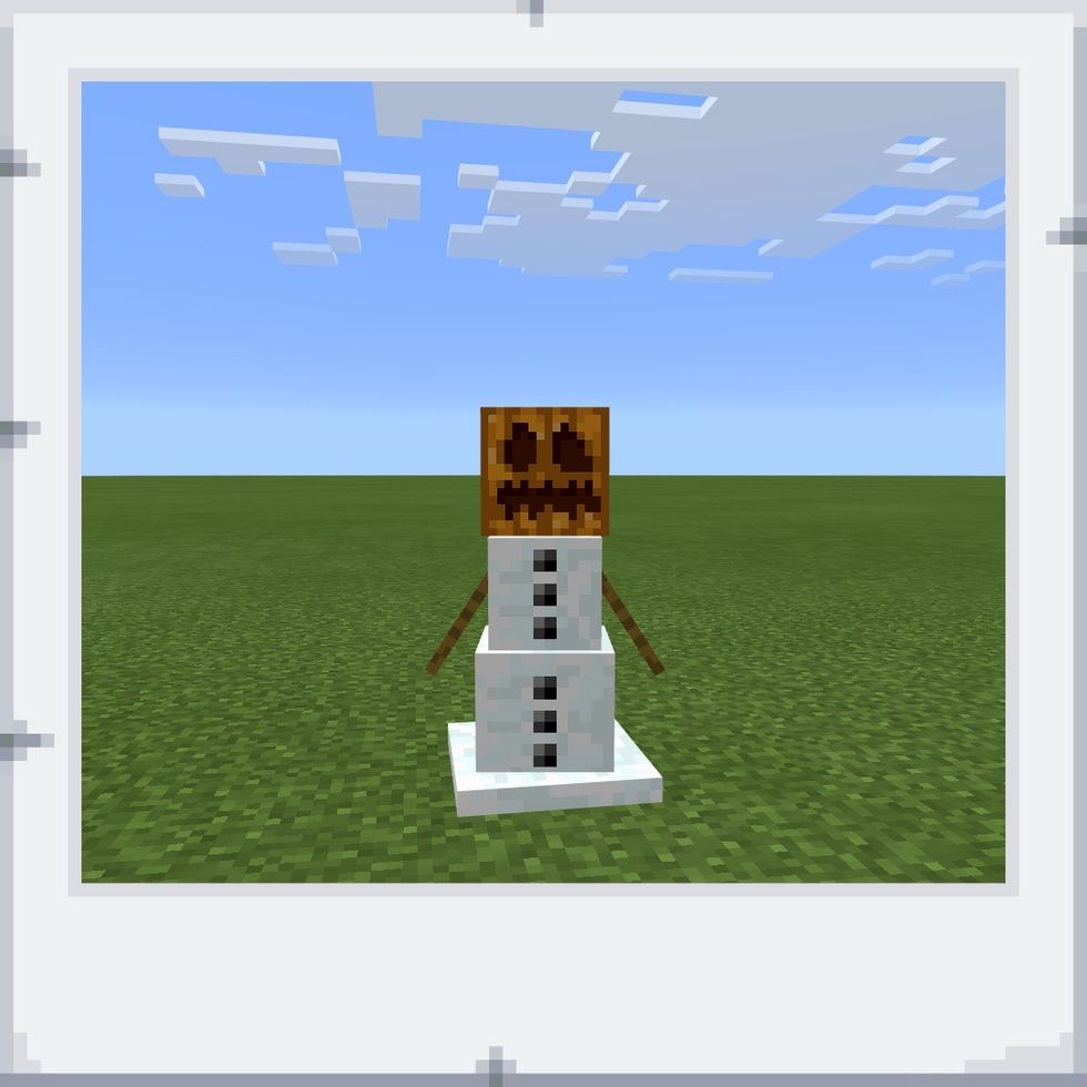 And there you have it, a snow golem in minecraft!