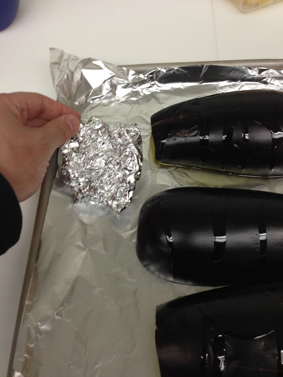 ... And toss it on the pan too.