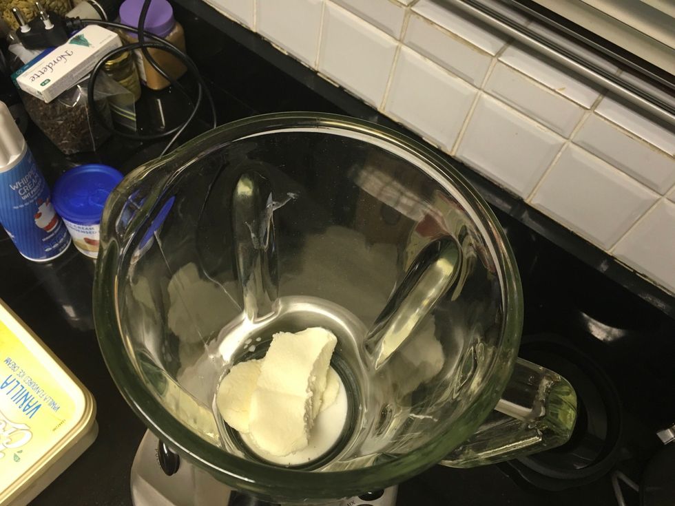 And two big spoon of ice-cream