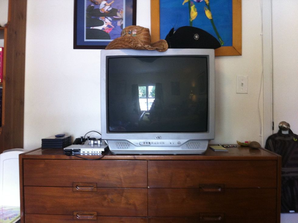 And voila! The top of your dresser is clutter-free!