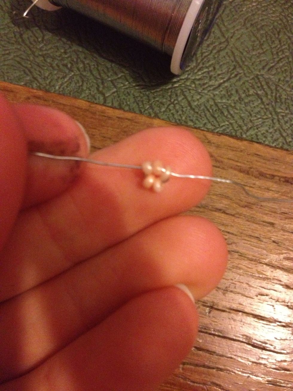 And when fully tightened.... ( this is where you can use the plyers, although make sure you don't cut the wire by accident! )