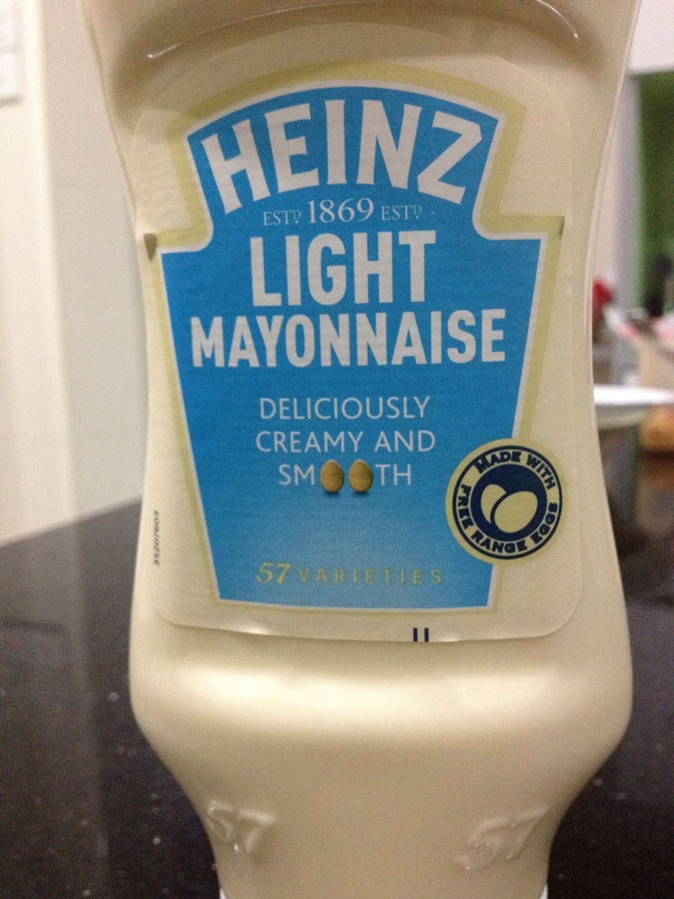 And yes, you read the recipe correctly. It calls for mayonnaise. And to all of you who don't like mayo (or just find it creepy to bake with), don't worry! You will NOT taste it in the end product.
