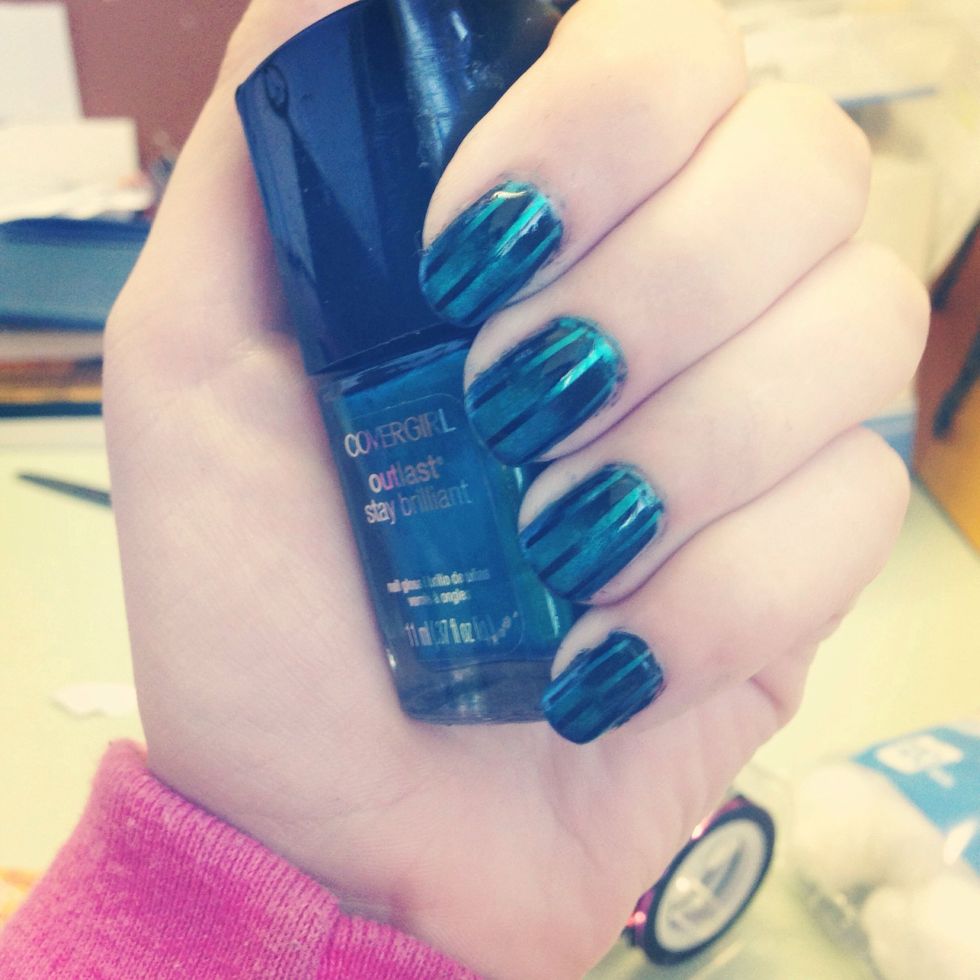 And you're done! Ta-Da! That's how simple it is to get this eye-catching look.