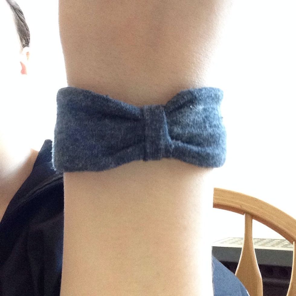 And you're finished! I like to pinch the sewed ends when I put it on, just to make sure they don't pop. Comment any questions and concerns and I'll try to answer