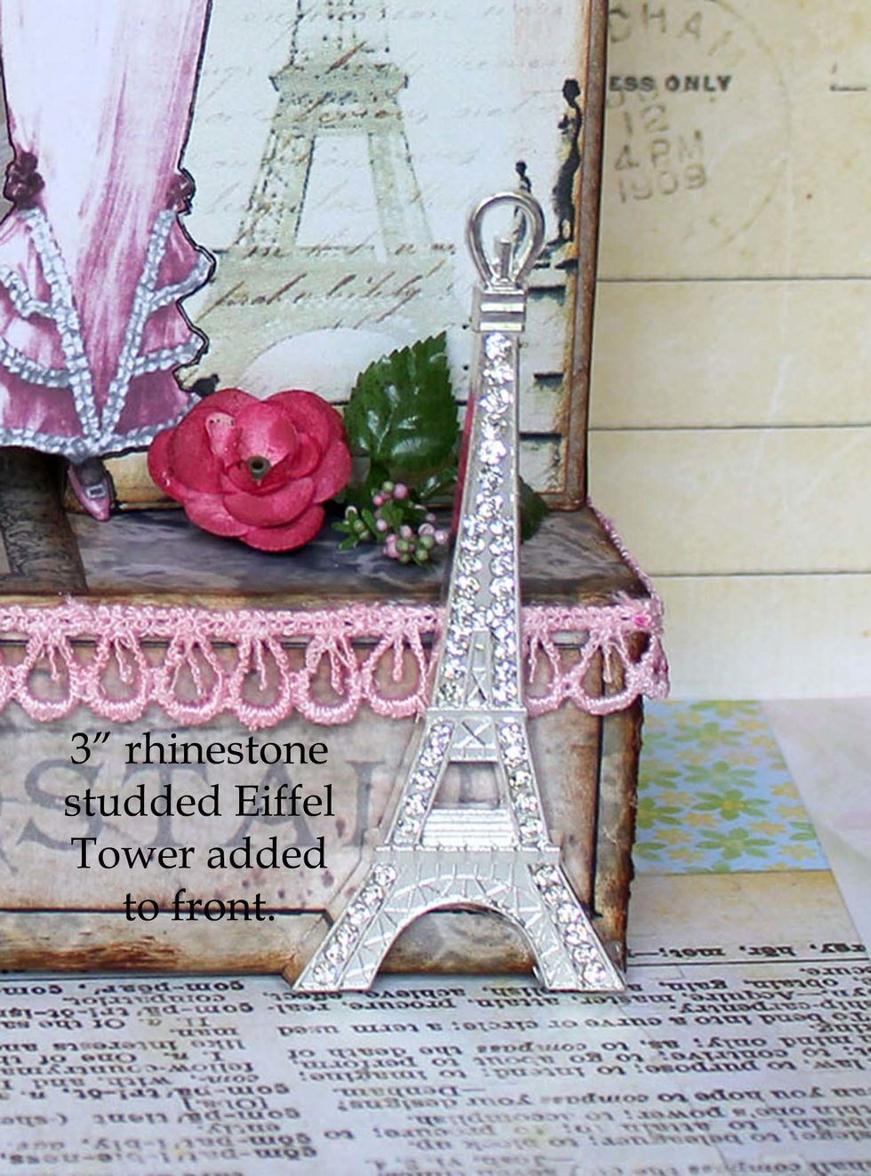 Another sweet little touch is this 3" tall rhinestone studded Eiffel Tower added to the front of the platform box. Oo La La
