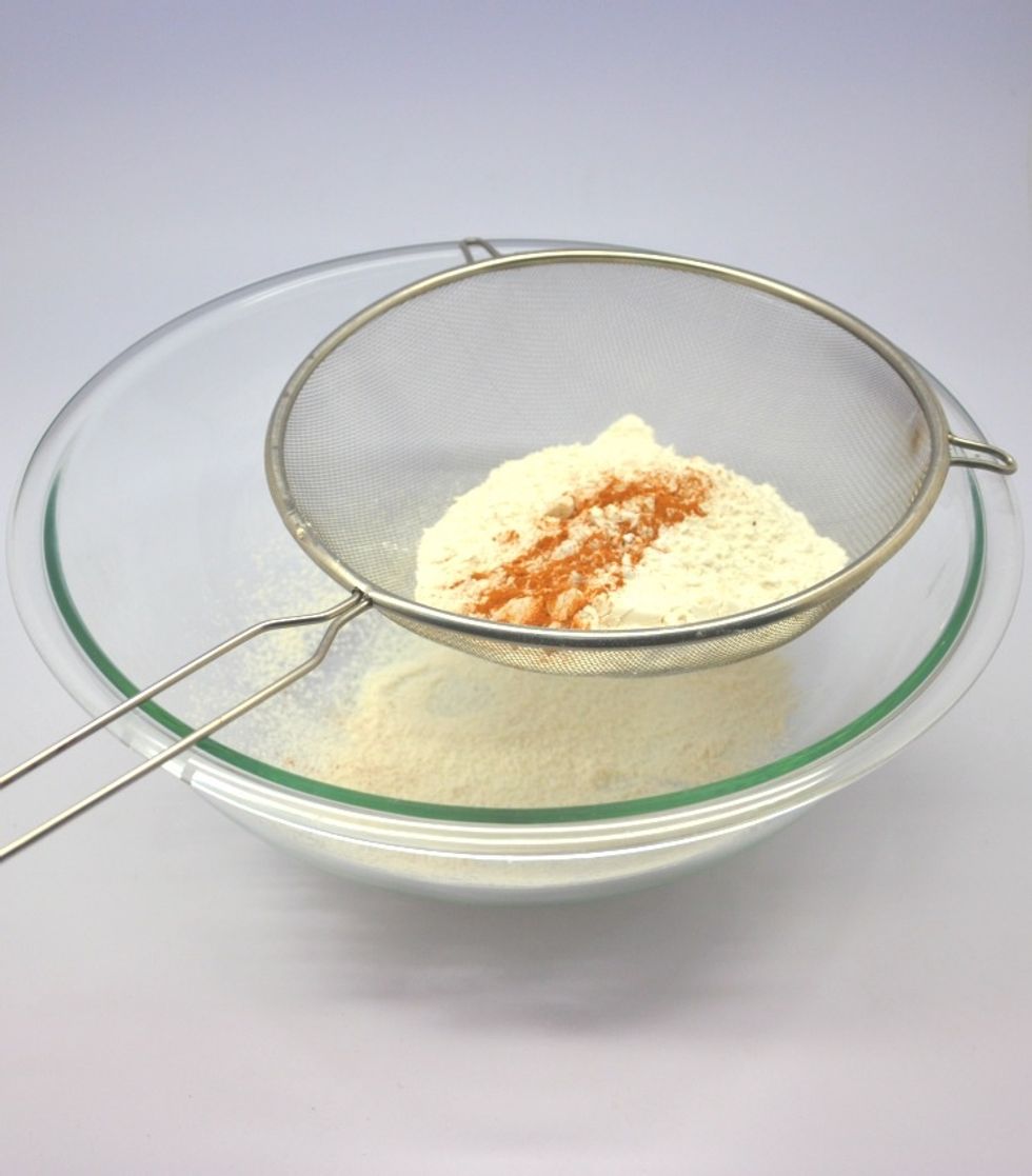 Anyways, back to baking! First, sift flour, baking soda, cinnamon and salt.