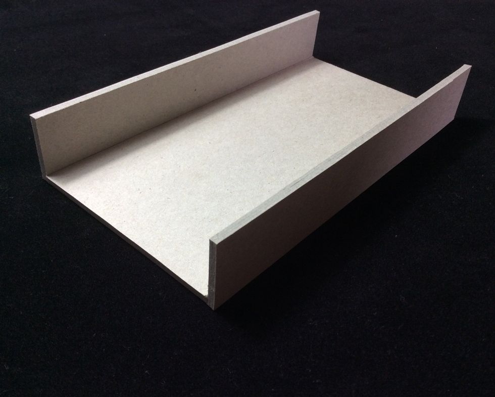 Apply 1/8 inch scor tape to long sides of lid top and burnish, then adhere long lid walls to scor tape burnish well for good adhesion.