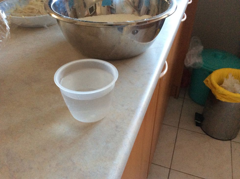 Apply 2 small cups of water