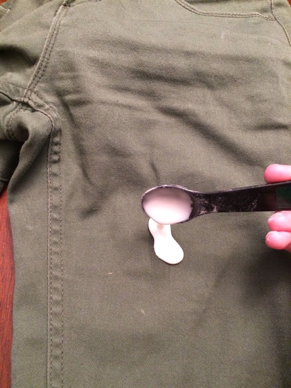 apply a small amount of the paste onto stain