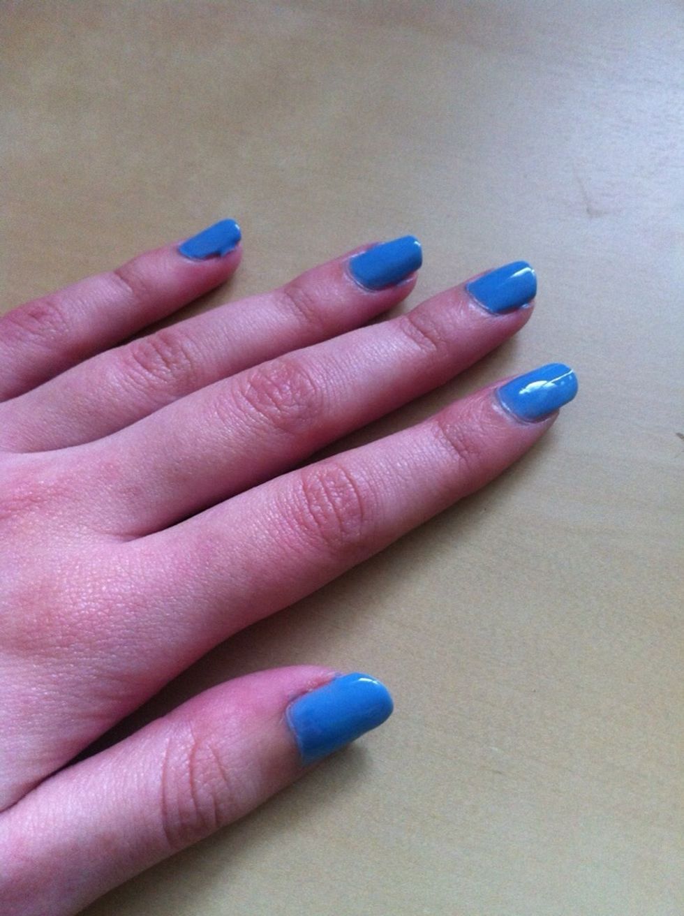 Apply the blue layer. Depending on your nail varnish you may have to apply one or two coats but make sure it dries!