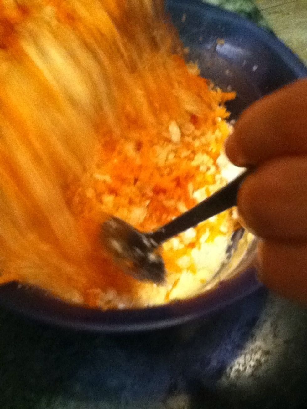 Apply the carrot and cabbage