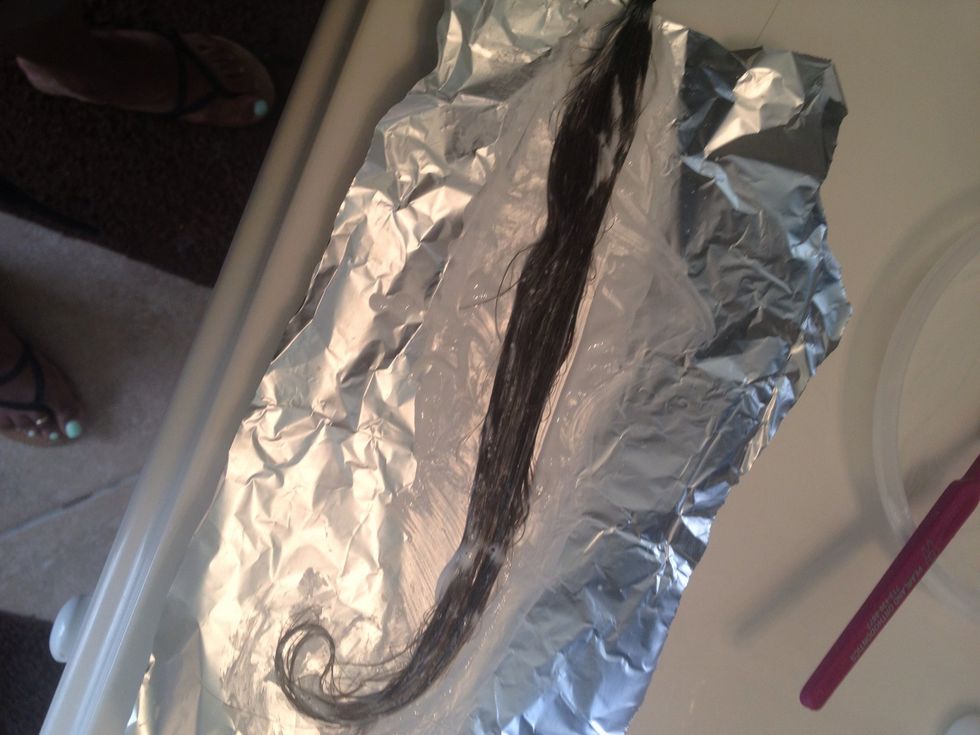 Apply the mixture to the hair.