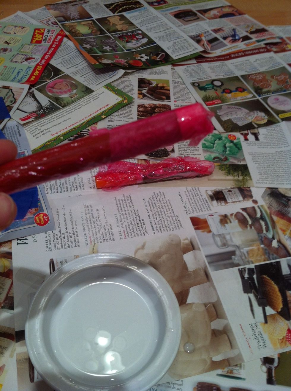 Apply them to the plastic wrap coated markers