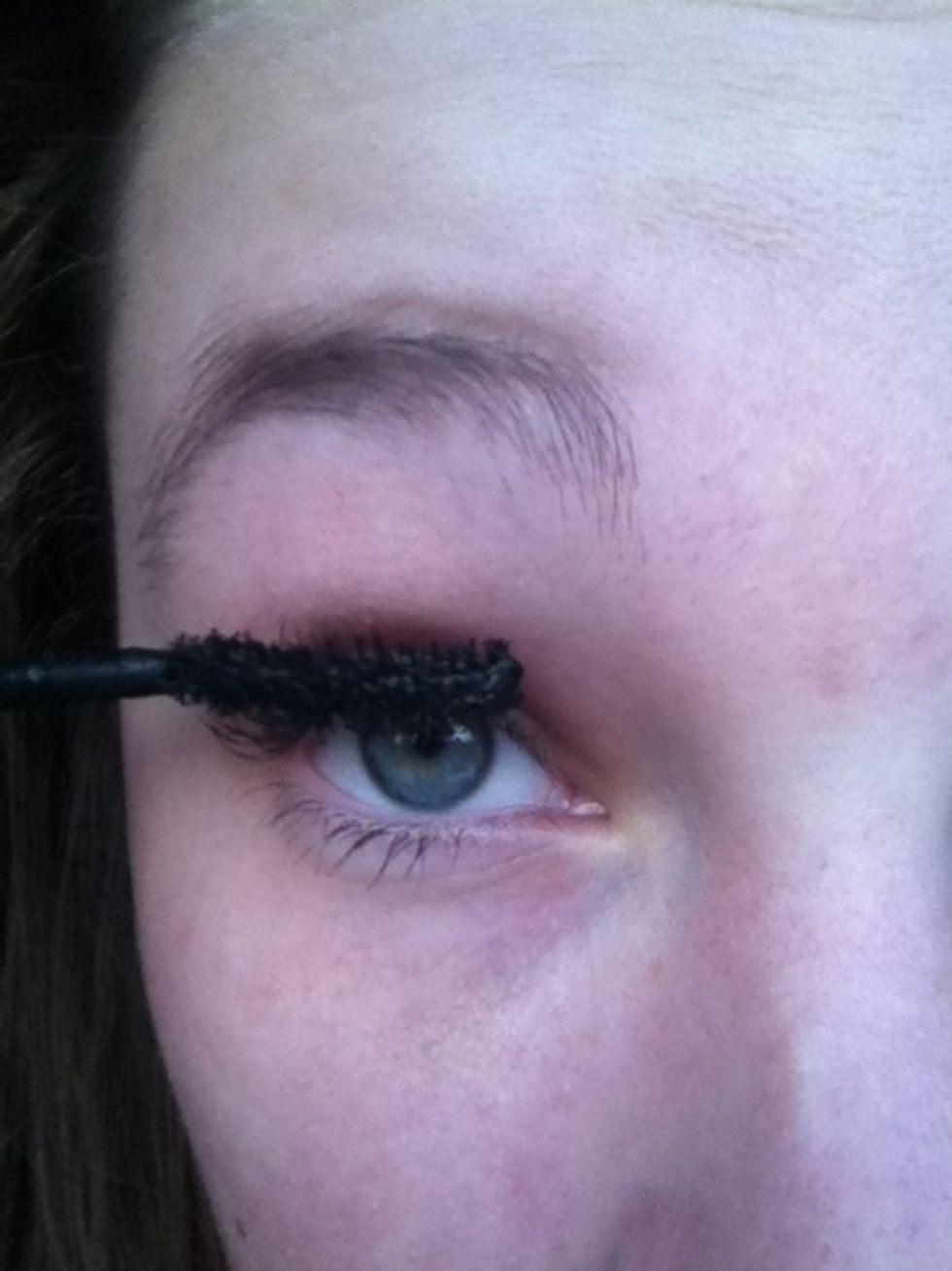 Apply your mascara