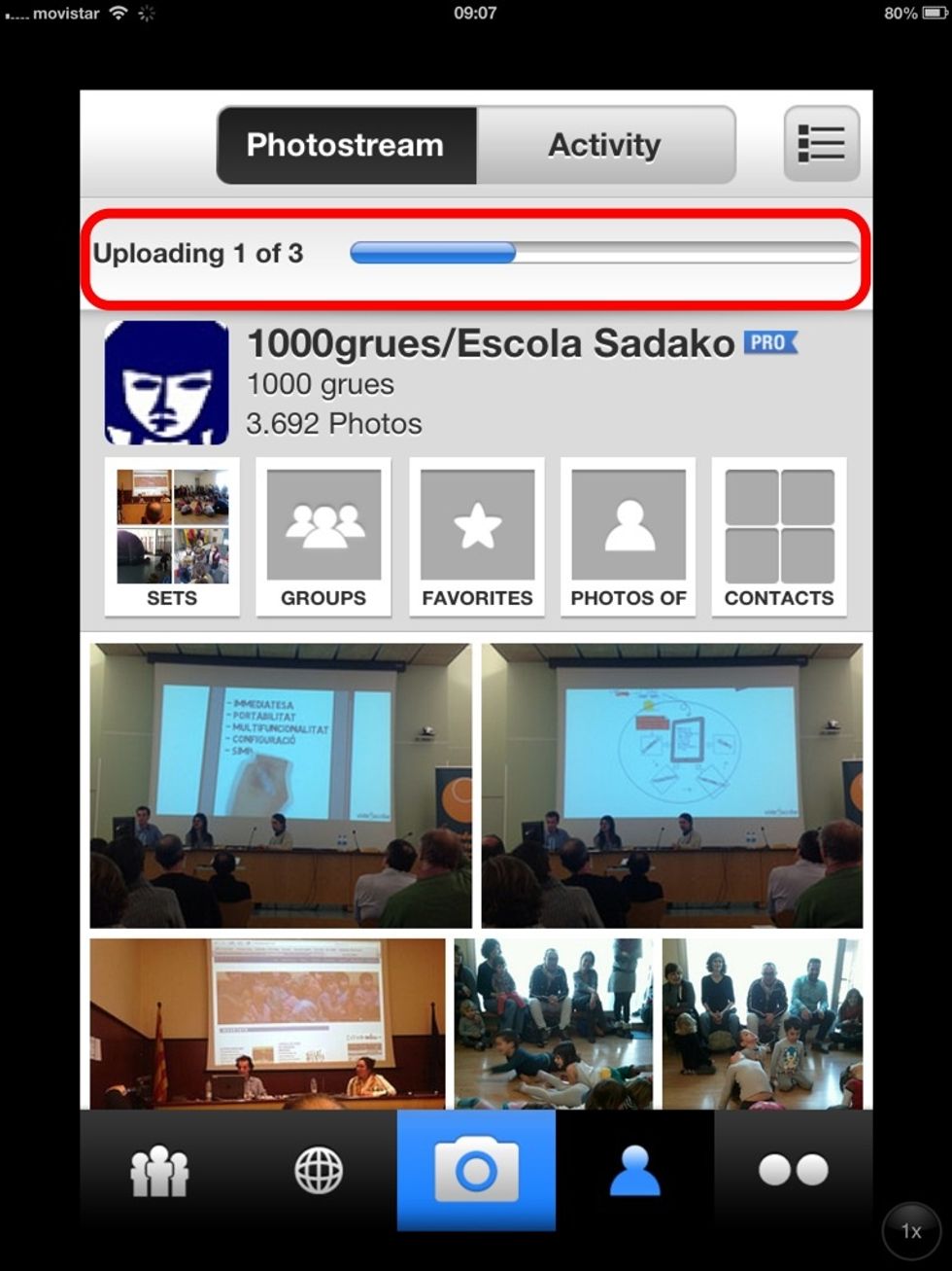 Ara cal esperar que les fotos es carreguen a Flickr.