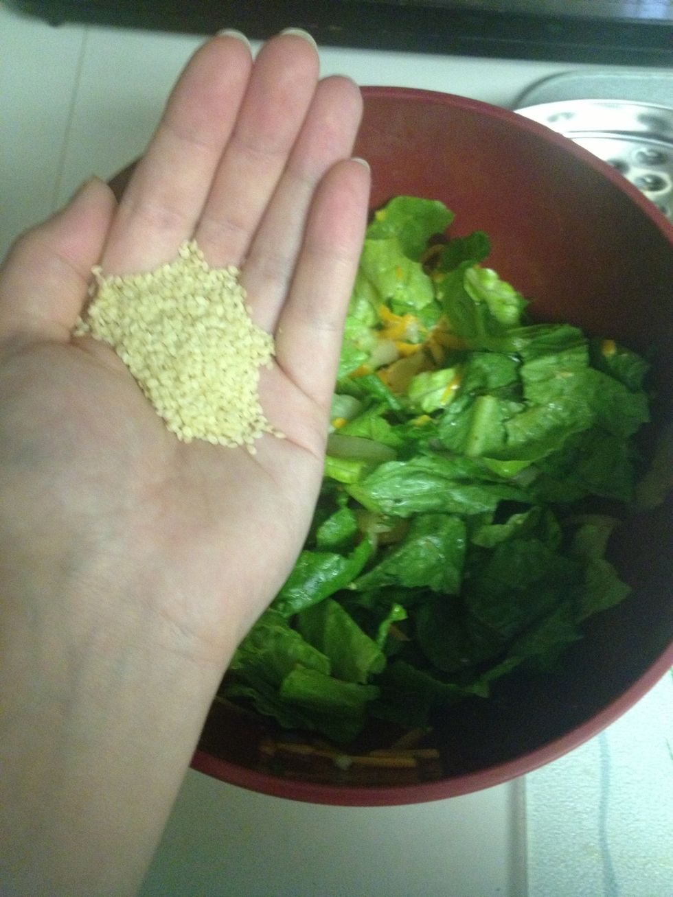 Around this many. Try to sprinkle them everywhere. They'll stick to the honey.