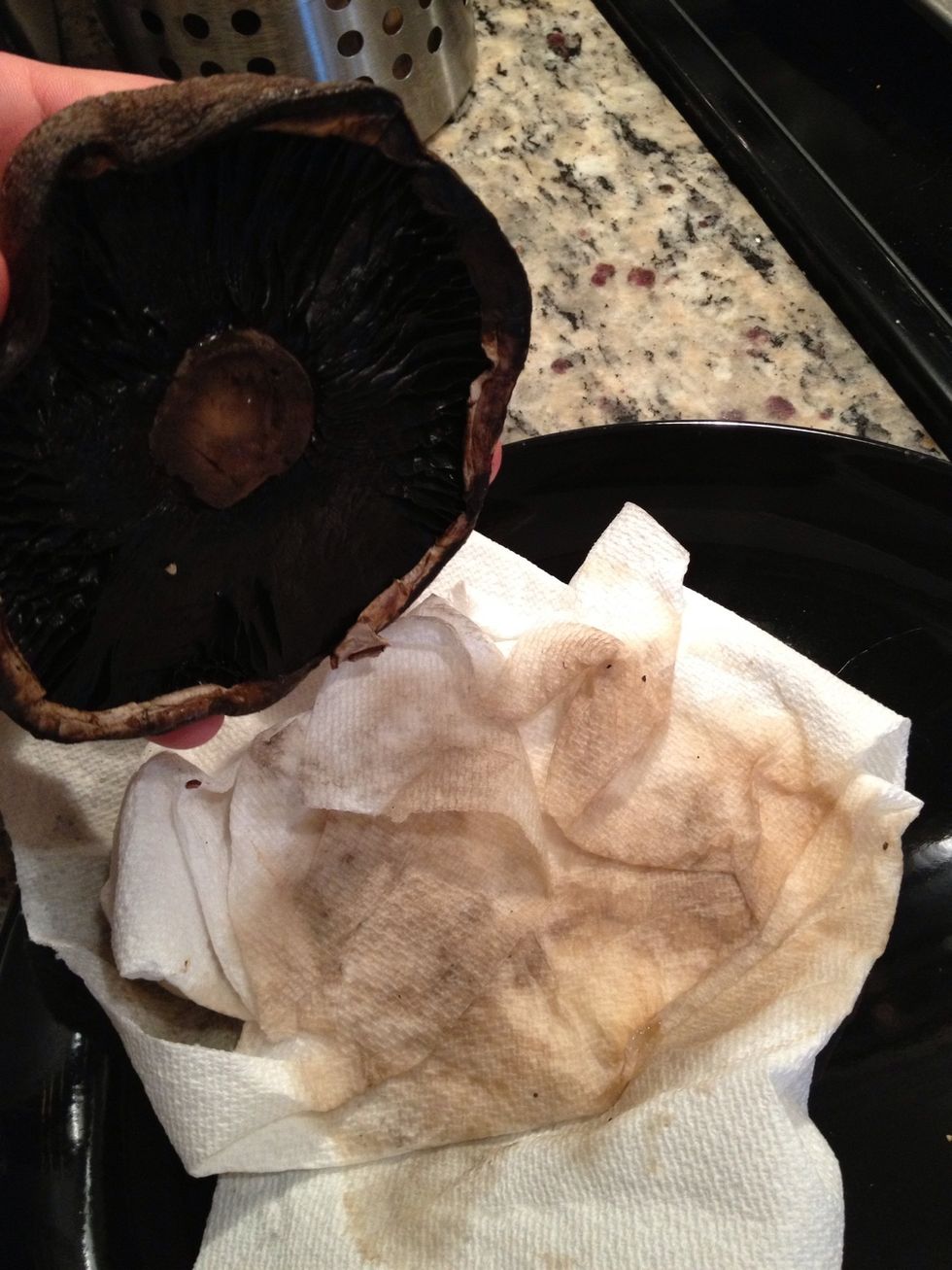 As mentioned before, you want to do your best to remove all the juice from the mushroom to make it less messy. I recommend poking holes and dabbing dry with a paper towel.
