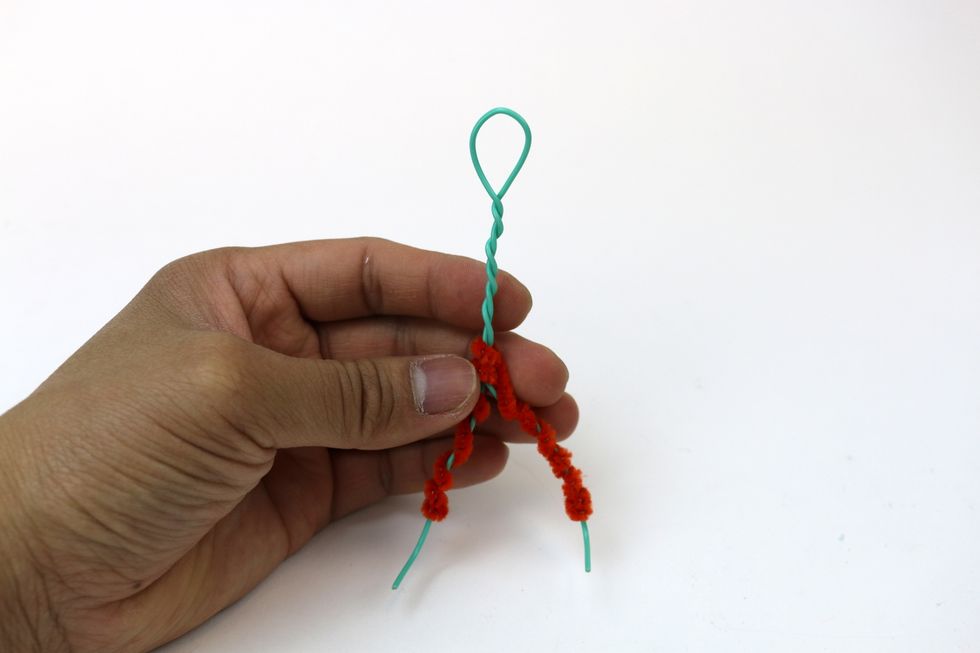 As shown above, our figure is still missing arms. Let's put some arms on it.