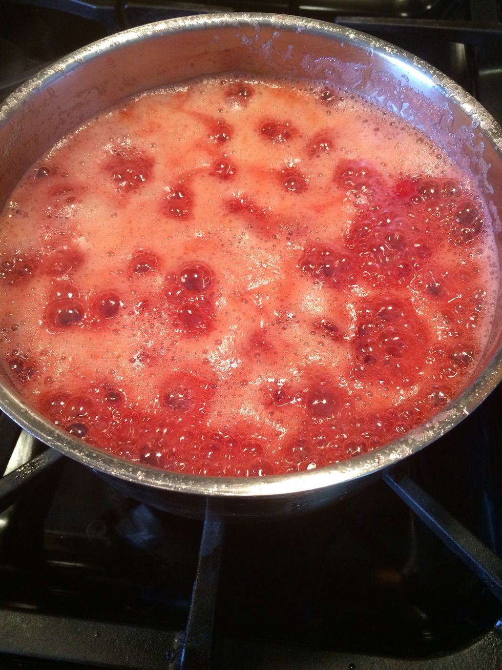 As soon as it comes to a boil, lower the heat to medium and cook until the mixture has thickened and all the cranberries have popped, this will take about 15min.