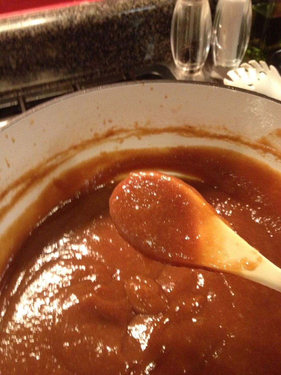 As the water evaporates, your peaches will thicken and the bubbles in your pot will become very gloopy. The mixture will reduce down significantly.