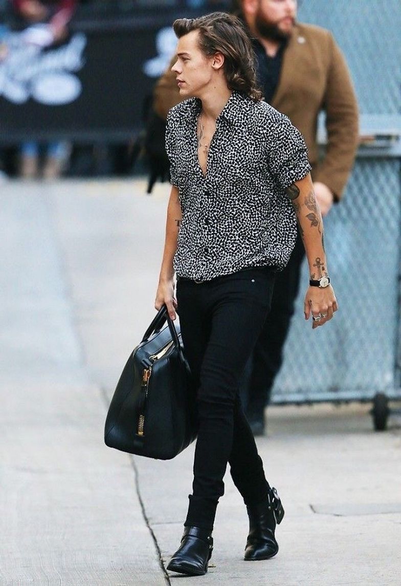 casual harry styles street style