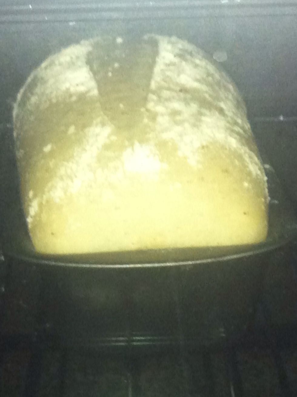 As you see, after 4 minutes cooking the cut has opened up as the dough expands