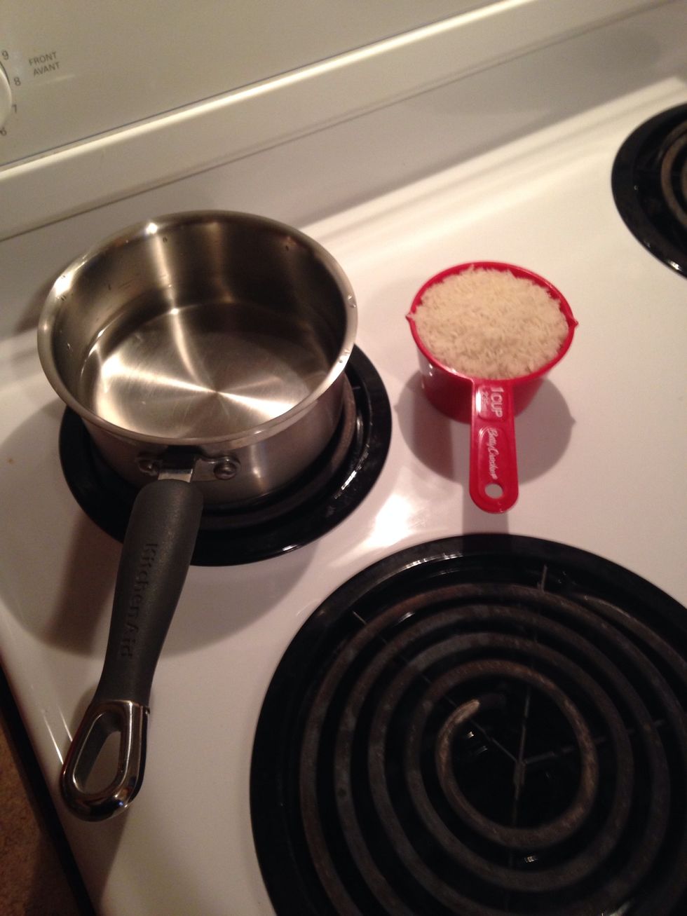As your chicken ends it's cooking time - make your basmati rice. Remember - 2 cups of water per 1 cup of rice!