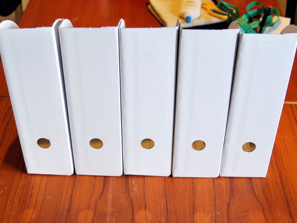 Assemble folder boxes as it described at manufacturer's instructions.