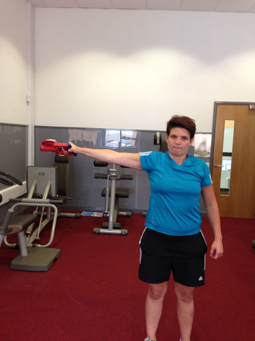 At the commencement of the test lower your arm, squeezing the handle as hard as you can. REMEMBER you must keep your arm straight at all times.