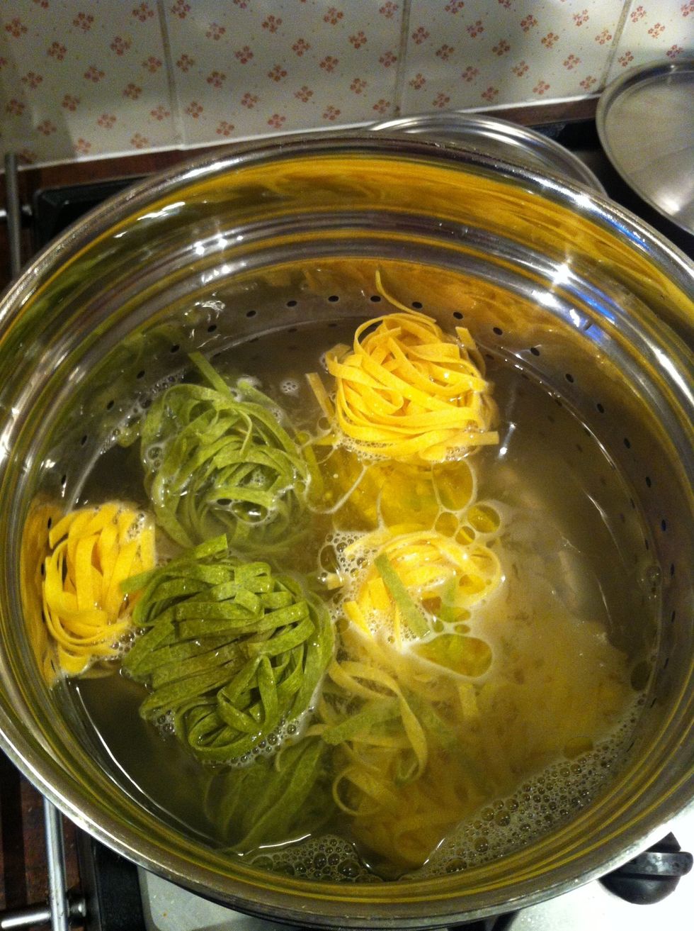 At this point start to cook your tagliatelle, add to boiling water but be careful to keep it on a simmer whilst cooking to ensure it allows the pasta to heat through well