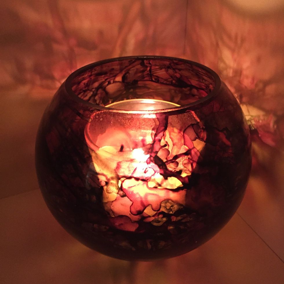 At this point you could put a candle in it! The light creates pretty reflections on the wall. However our challenge was to creat a planter so I had a bit more work to do.