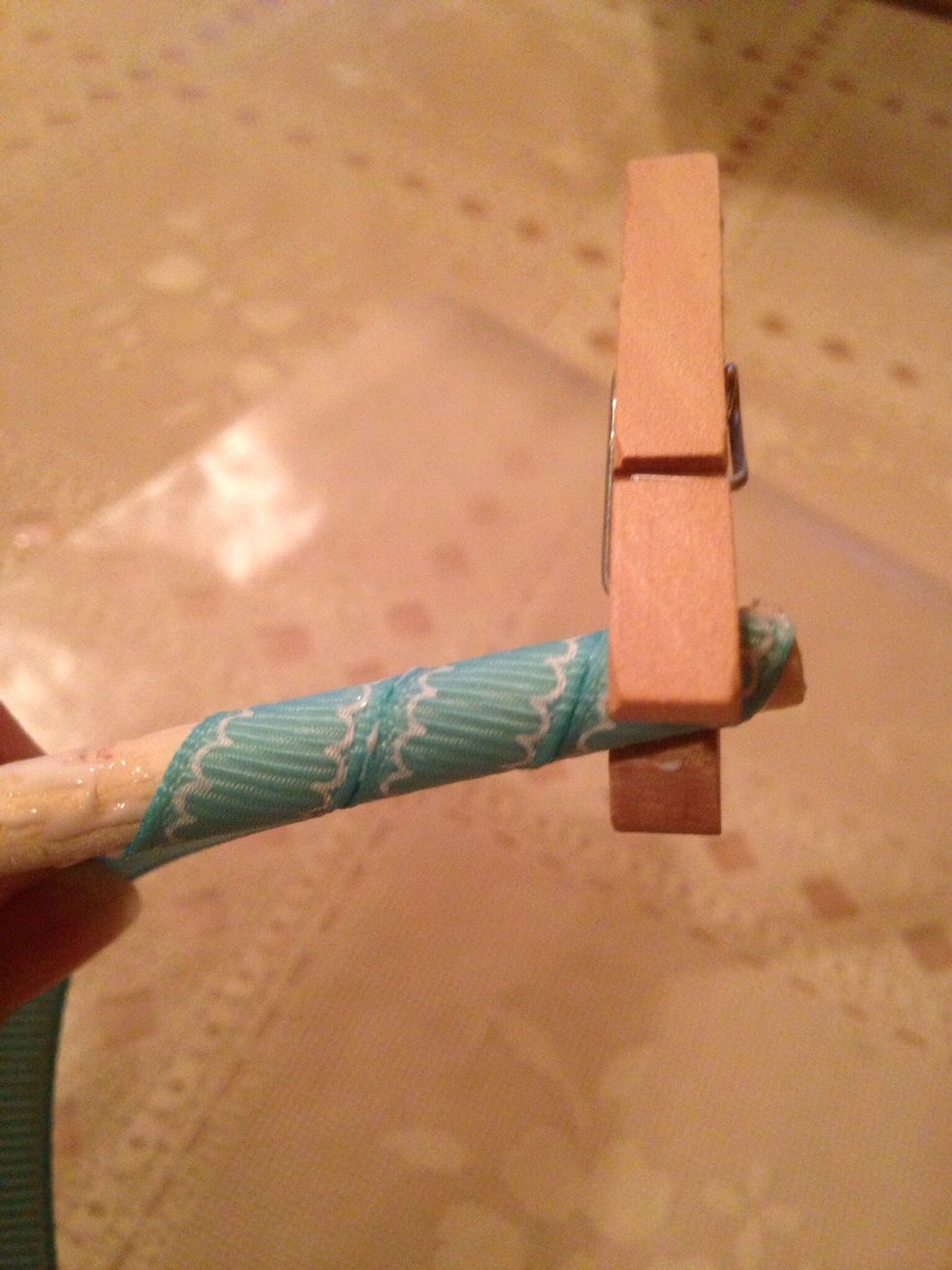 How to make a snowflake wand B+C Guides