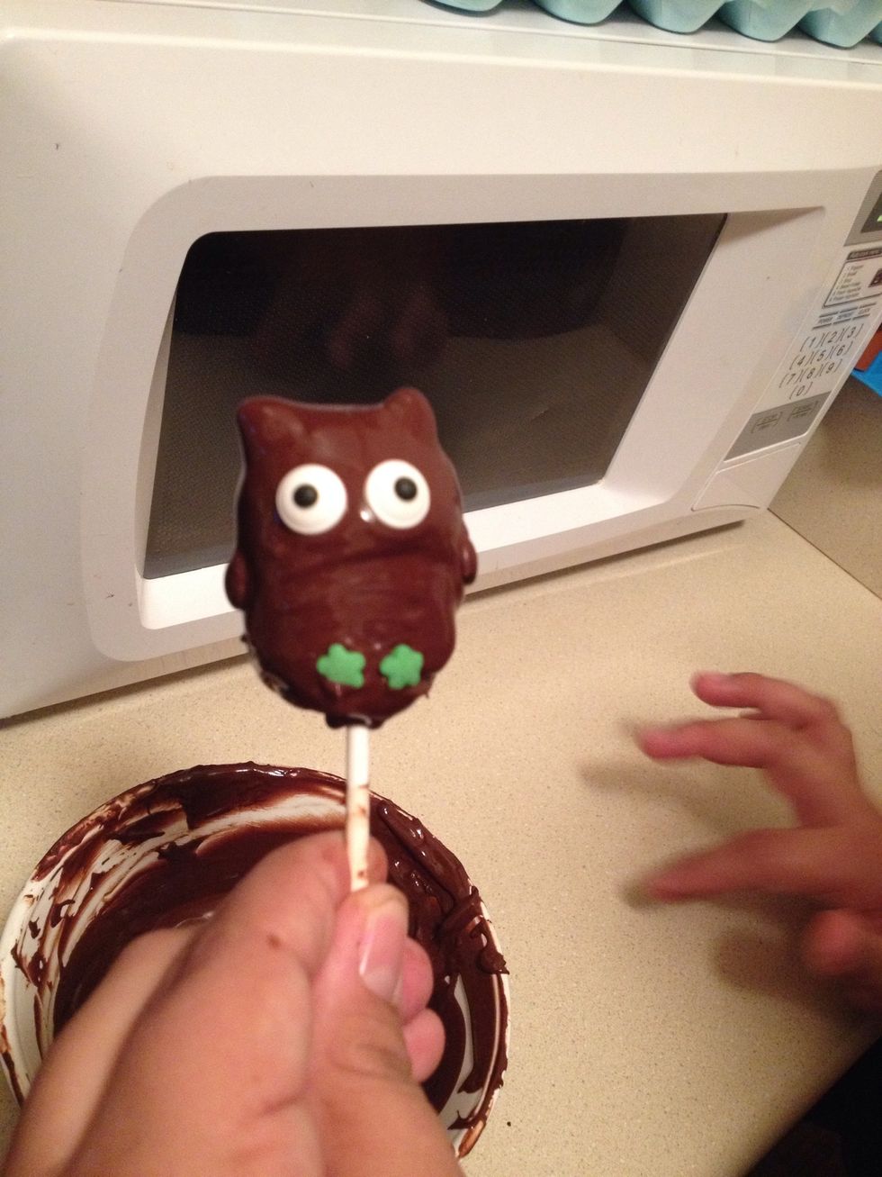 Attach two pink flower sprinkles for the feet or even use any color as desired.