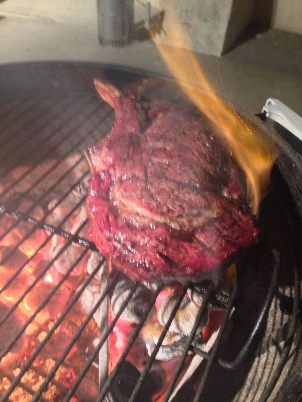 Back onto the grill goes your steak. This will give it a great crust! Flip your steak every 30 seconds until it hits 125*. This should take 3-6 mins directly over the flames. Don't mind any flare ups.