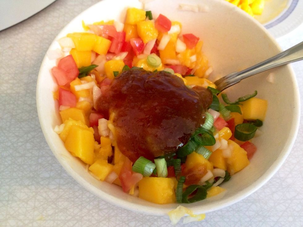 Back to the salsa; Now the mango chutney has been added, we used Sharwoods.