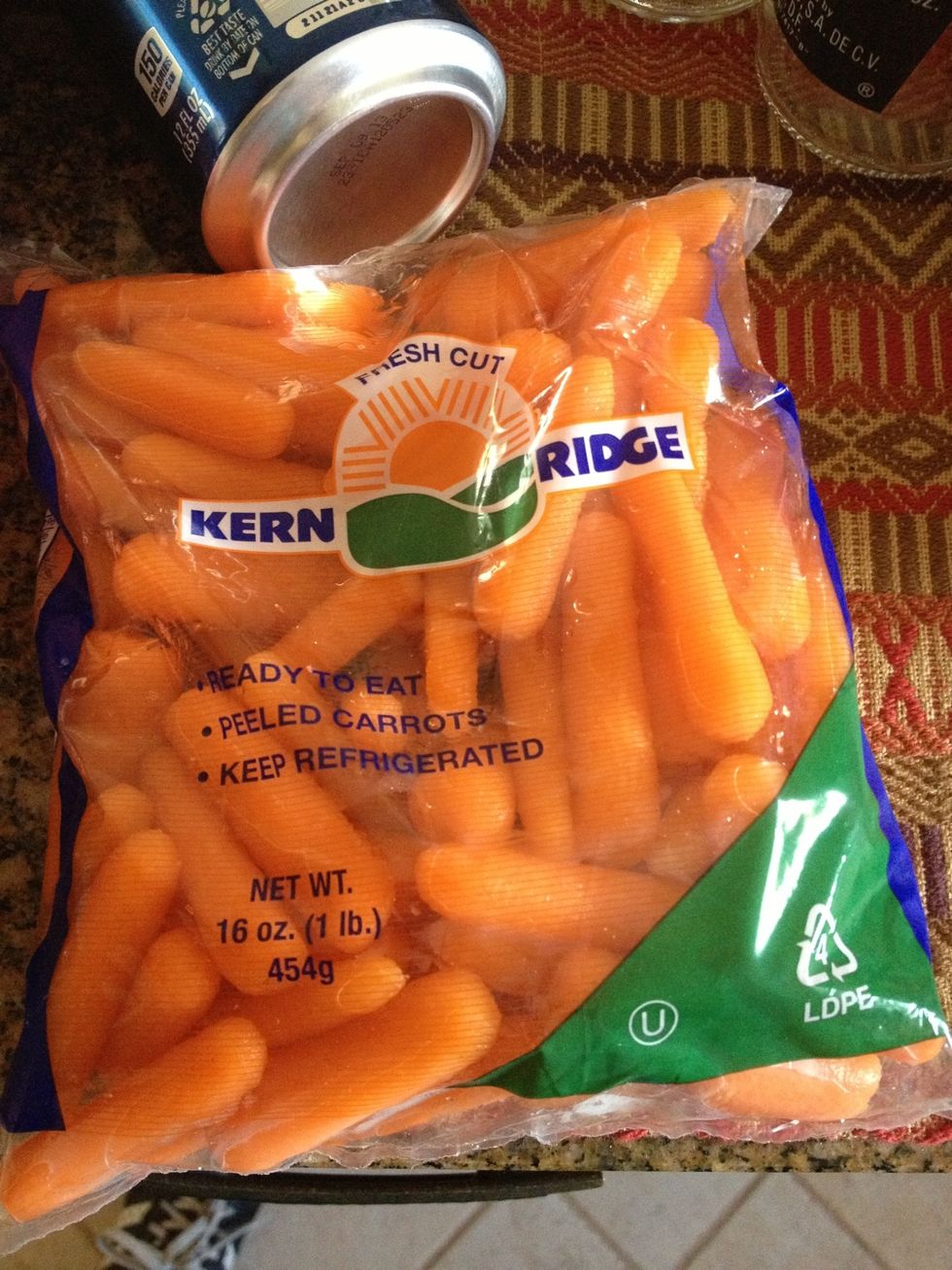 Bag of carrots