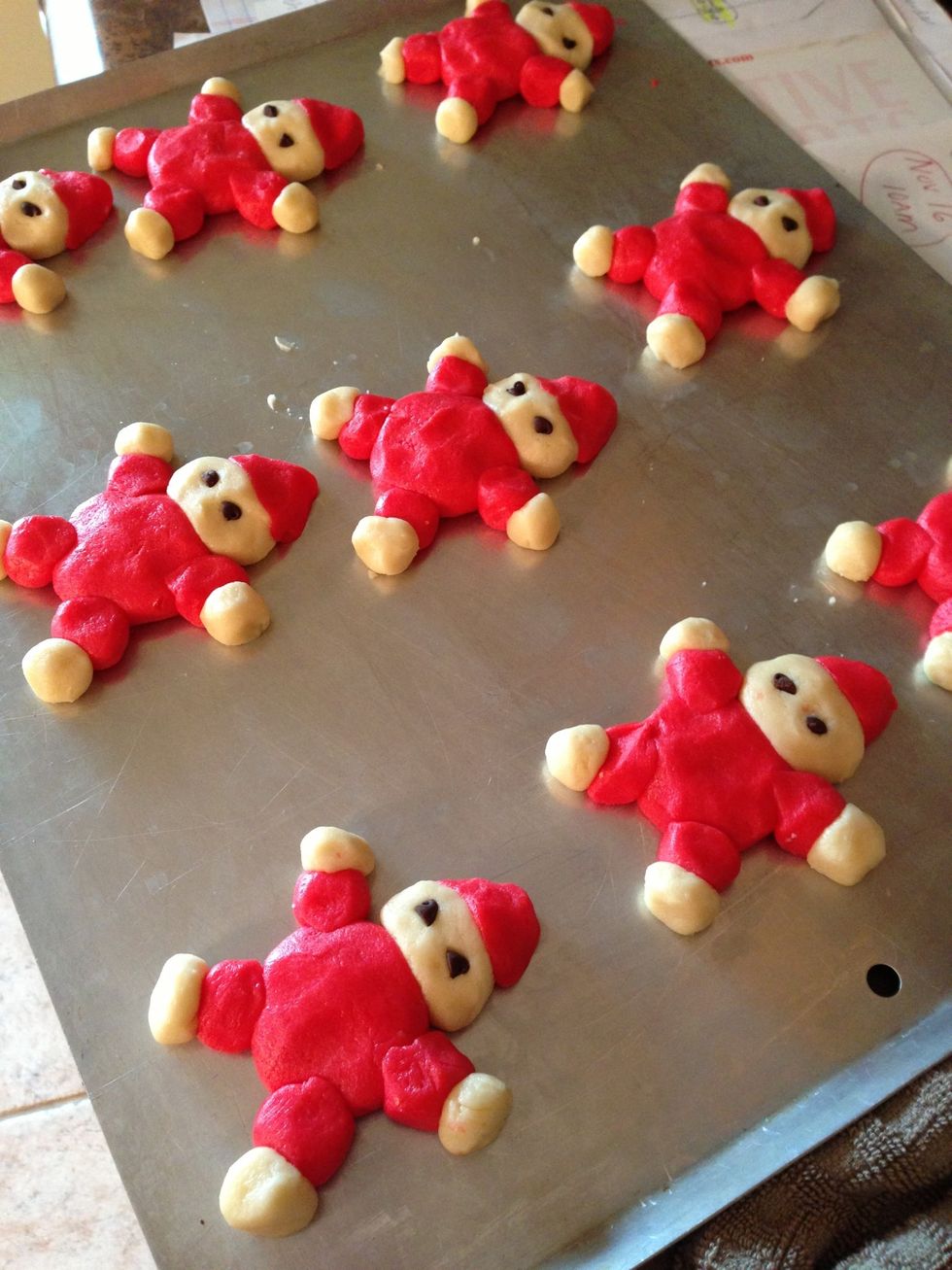 Bake 325\u00b0 for 12-15 minutes till edges are lightly browned. Cool 2 minutes on sheet.