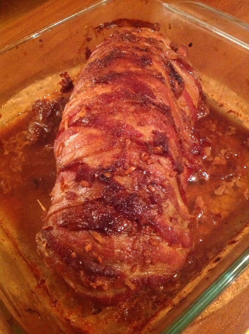 Bake beef tenderloin for 1 hr on a 260 C oven... Looks pretty good and your kitchen will small incredible!