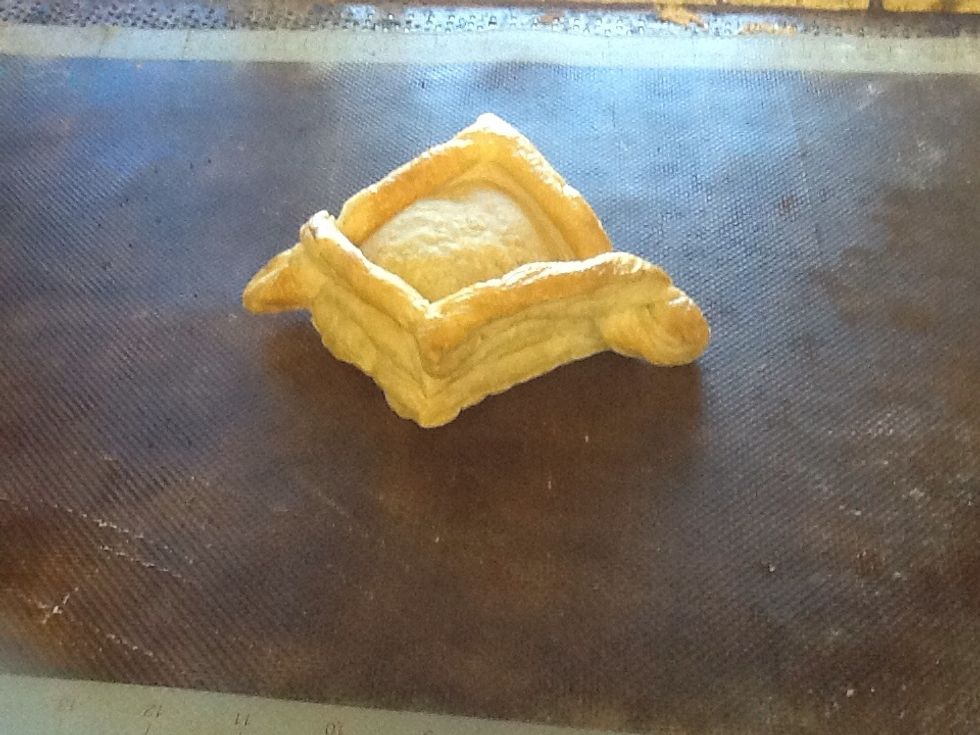 Bake in an over at 180 Celsius, until golden brown, for about 10 -15 minutes.