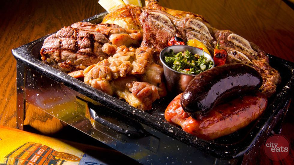 Bandeja Paisa, Colombia