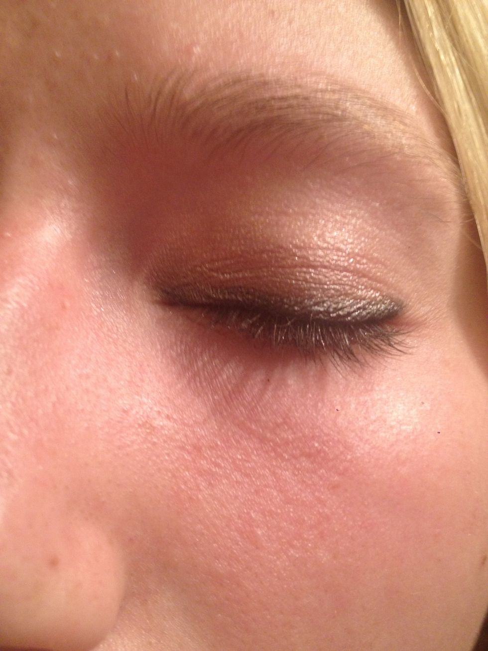 Base color. Covering lid