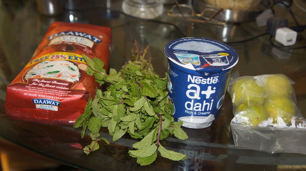 Basmati Poodina yogurt and lime