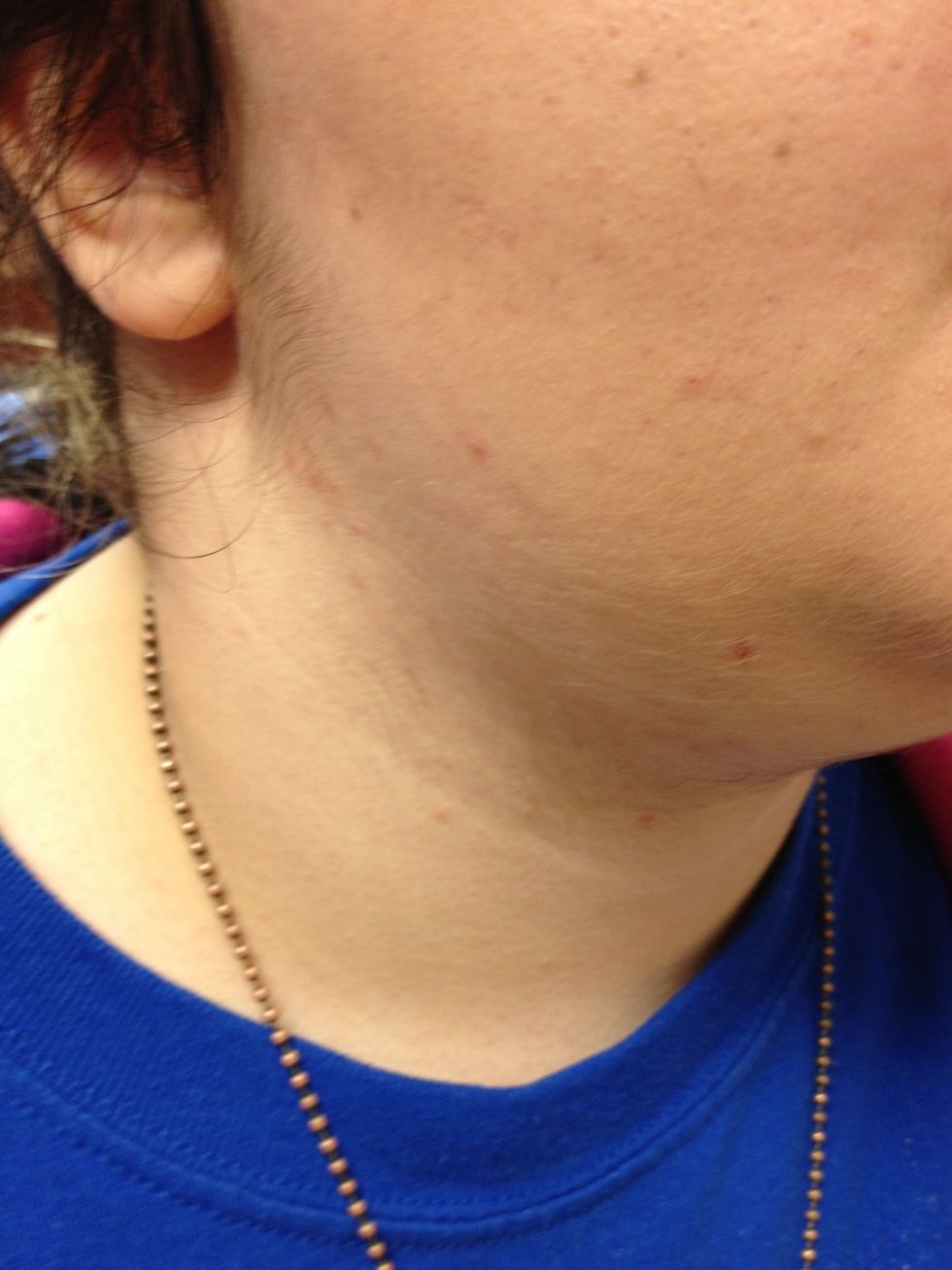 Be sure to blend in your bronzer line to your neck. You don't want it to be obvious that you're wearing Bronzer!