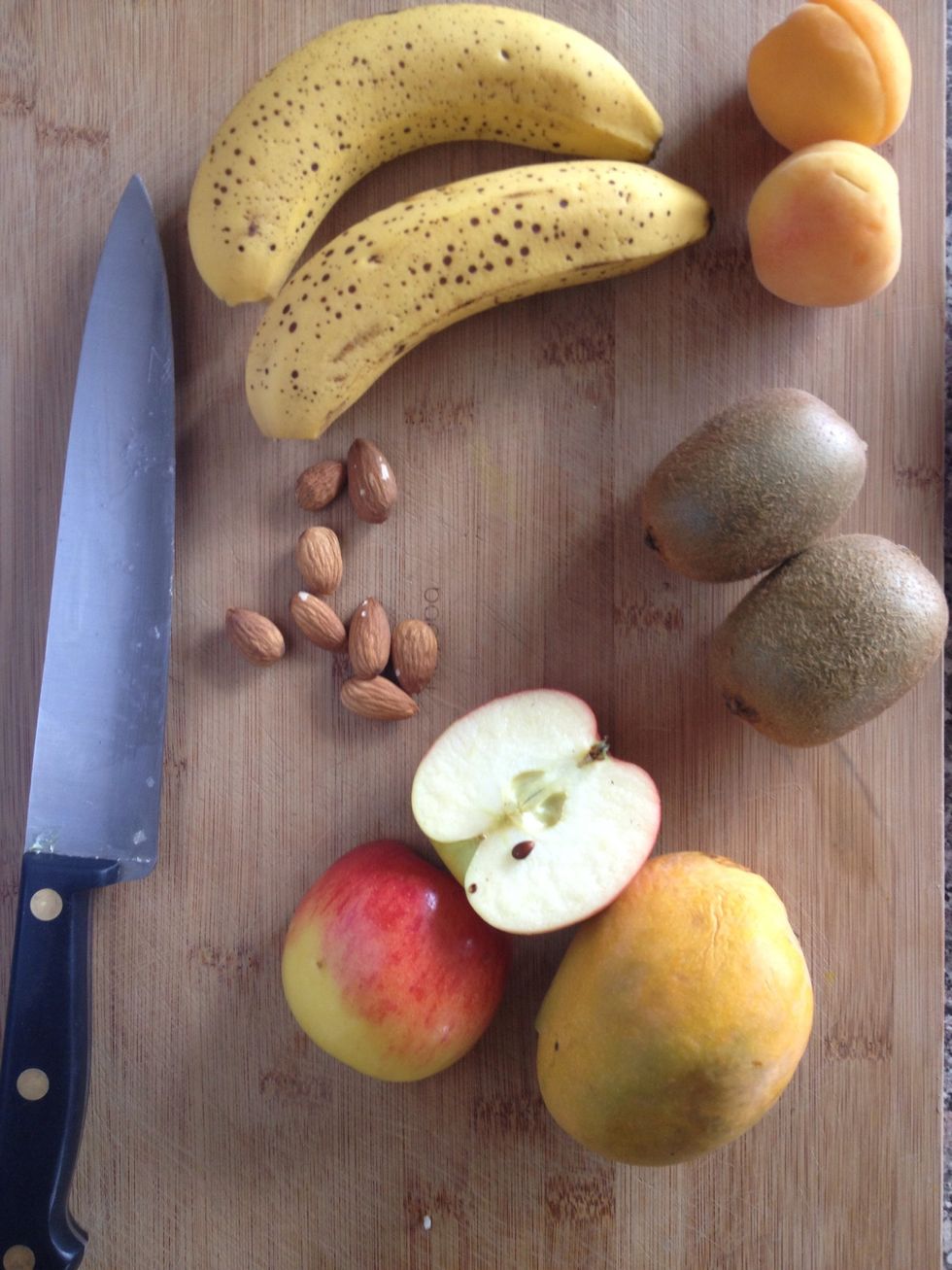 Be sure to have a sharp knife. It'll make life a lot easier but be careful when slicing with sticky hands - these fruits are seriously juicy.