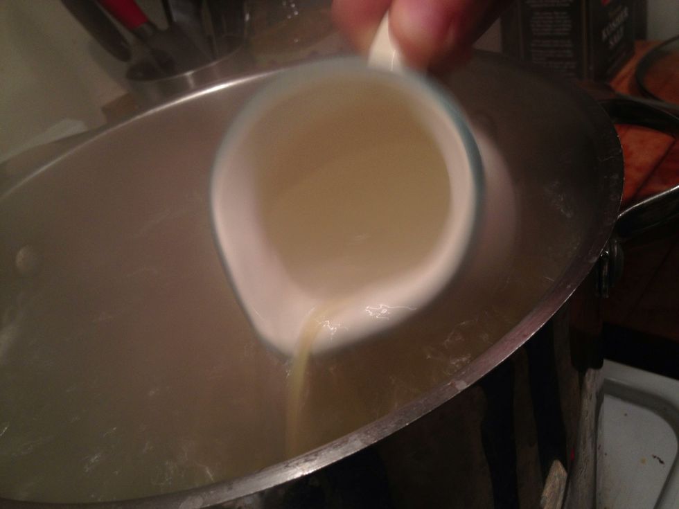 Be sure to save some of the pasta water for later for thickening the sauce.