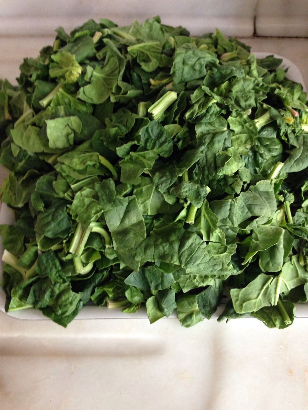Be sure to wash spinach well.then divide into it small pieces