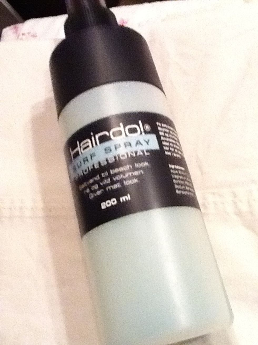 Beach wave hairspray