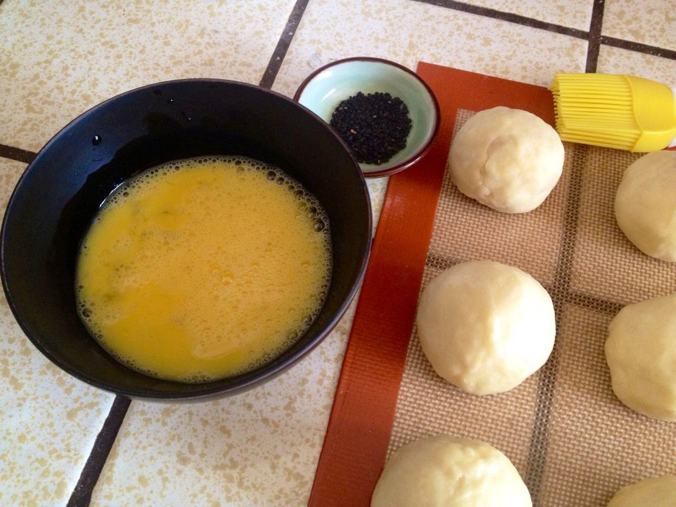 Beat 1 egg and add 1 Tablespoon of water for the glaze.